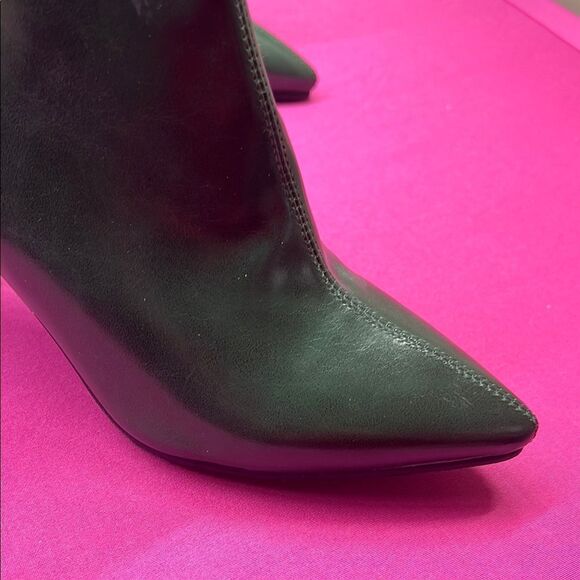 Unbranded Elegant Green Ankle Boots Euro 40 US 9-9.5 - Picture 7 of 8